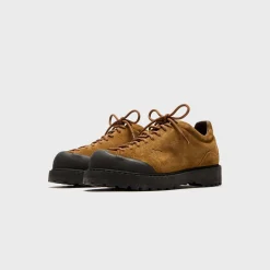 Ampezzo Suede