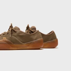 Camino Low Skate Sneakers