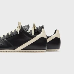Concordians Minimal Sneaks