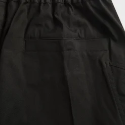 Heizer Bela Short