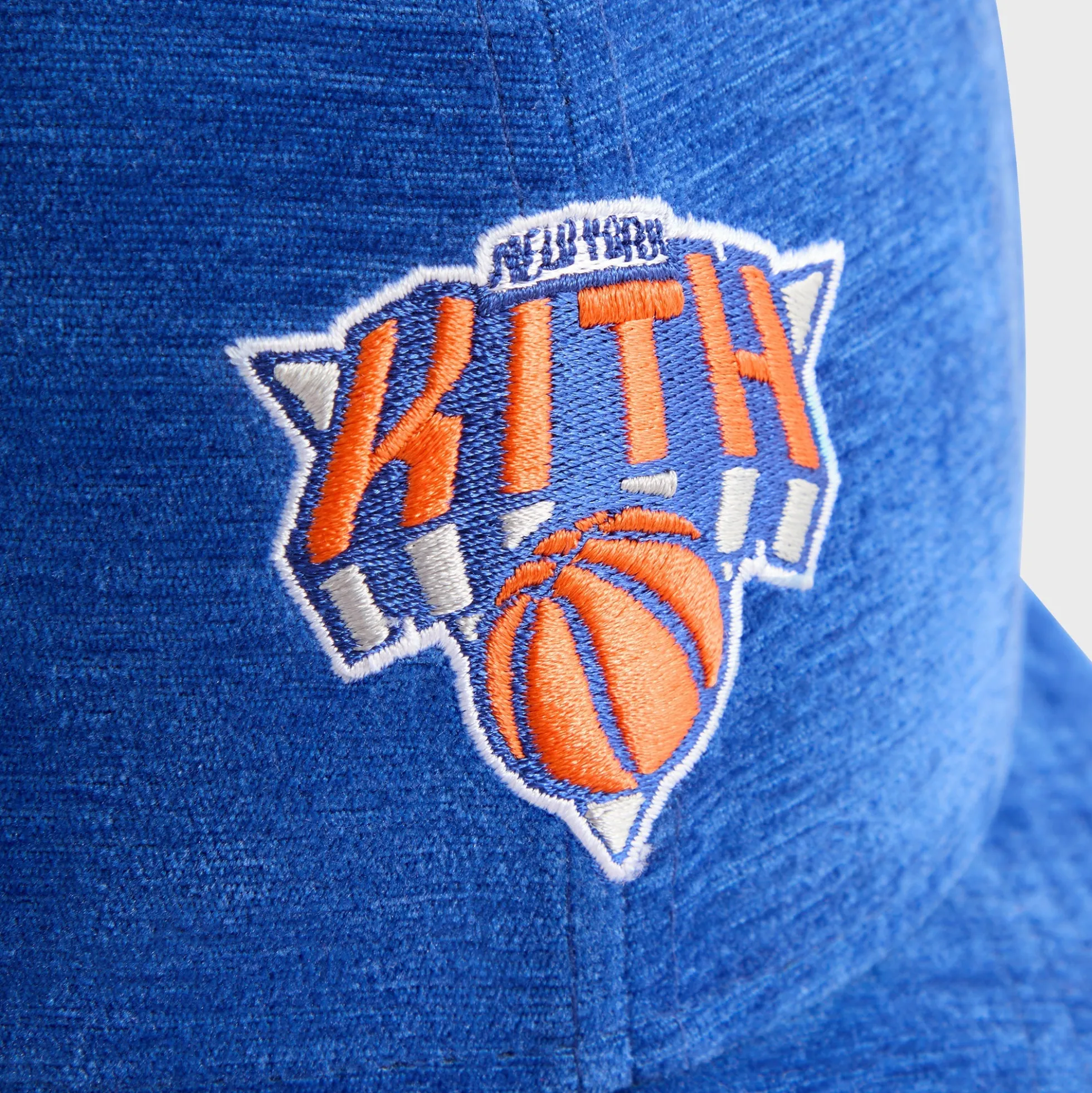 Kith & New Era for the New York Knicks Chenille 59FIFTY Low Profile Fitted Cap