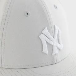 Kith & New Era for the New York Yankees Wool Flannel Blend 59FIFTY Low Profile Fitted Cap