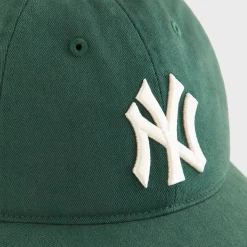 Kith Kids & '47 for the New York Yankees Twill Varsity Snapback Cap