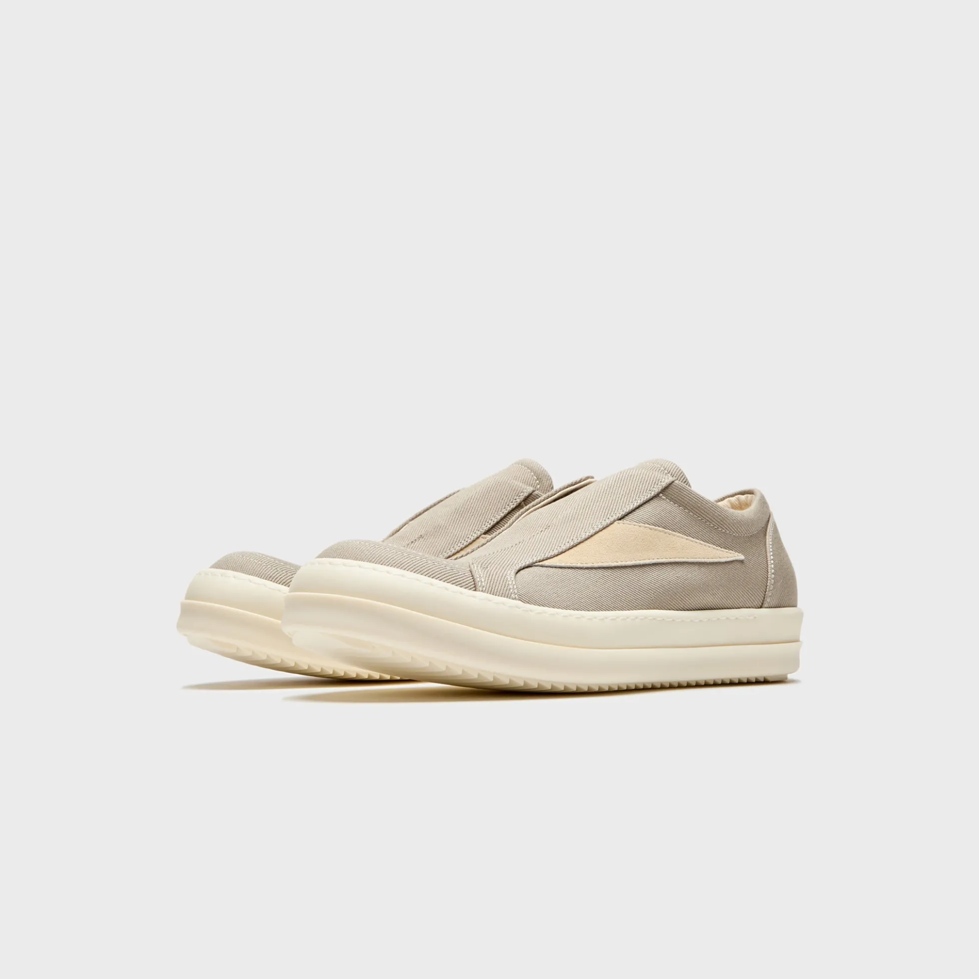 Laceless Vintage Sneaks