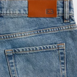 Low Rise Baggy Jeans