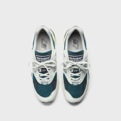 Made in UK 991v2
