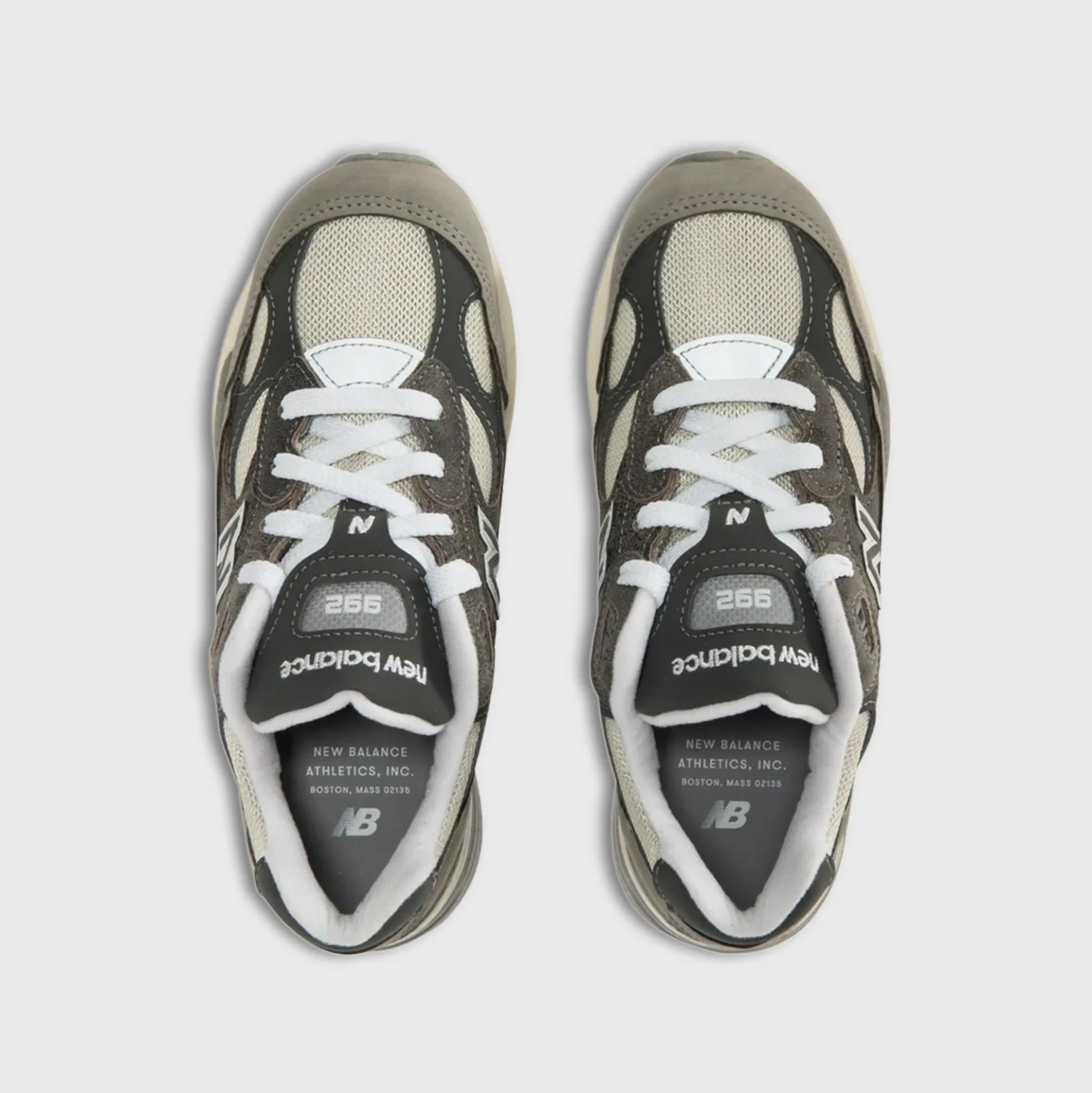 Made in USA 992