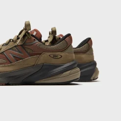 Made in USA 990v6