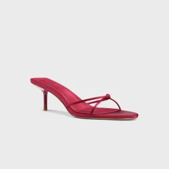 Maeve Slipper