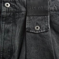 Pleated Jeans