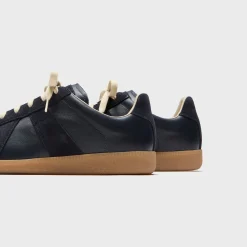 Replica Sneakers