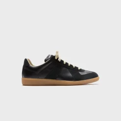 Replica Sneakers