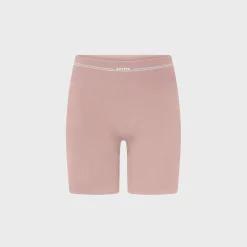 Ribbed Seamless Shorts