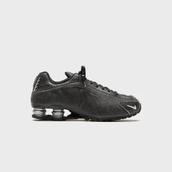 Shox R4