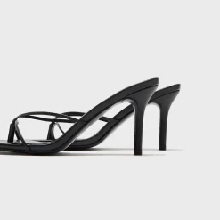 Sicilian Slipper
