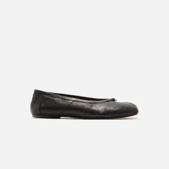 Tabi Ballerina