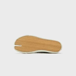 Tabi Sneakers