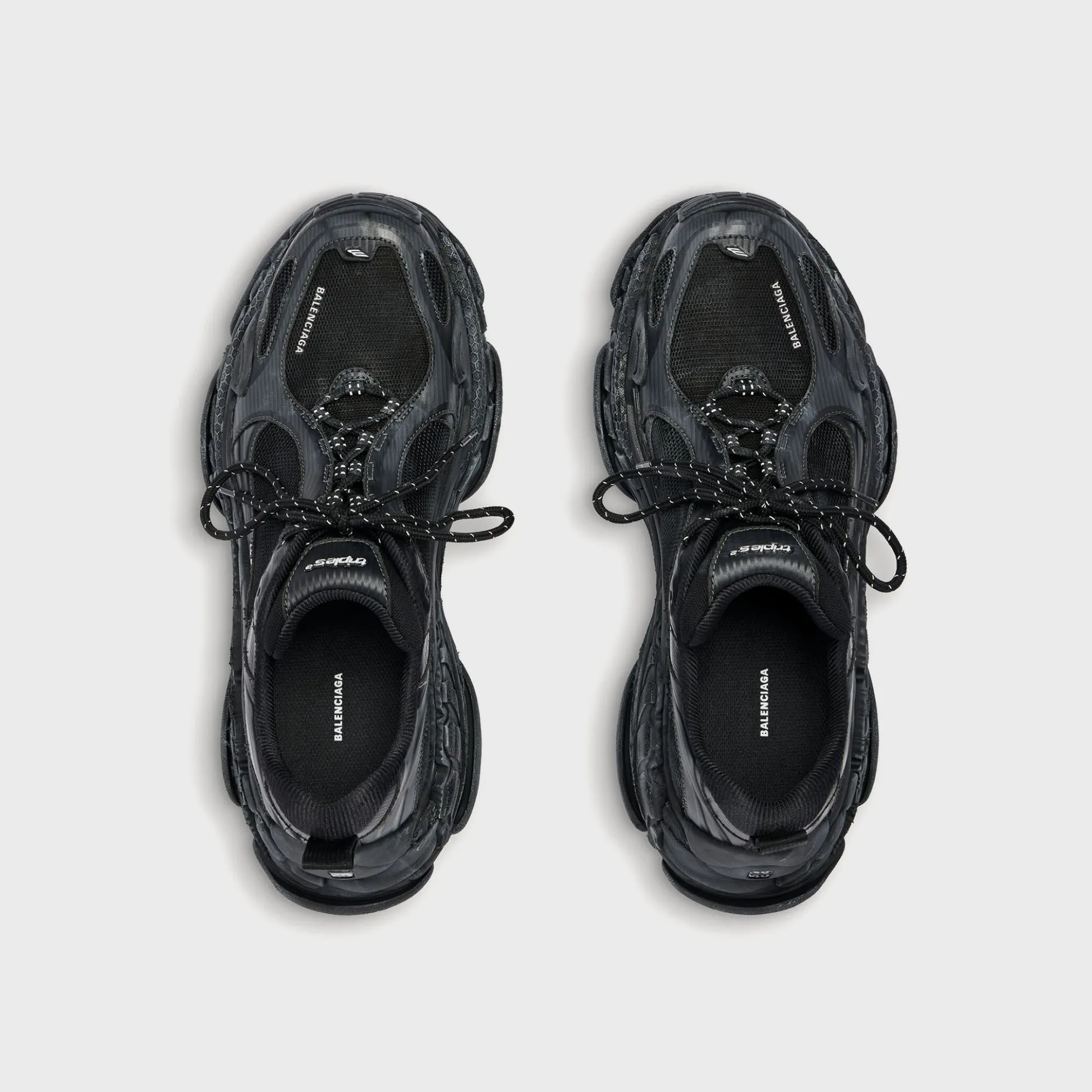 Triple S.2