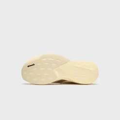 WMNS Adizero Evo SL