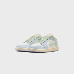 WMNS Air 1 Low