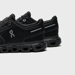 WMNS Cloud 6