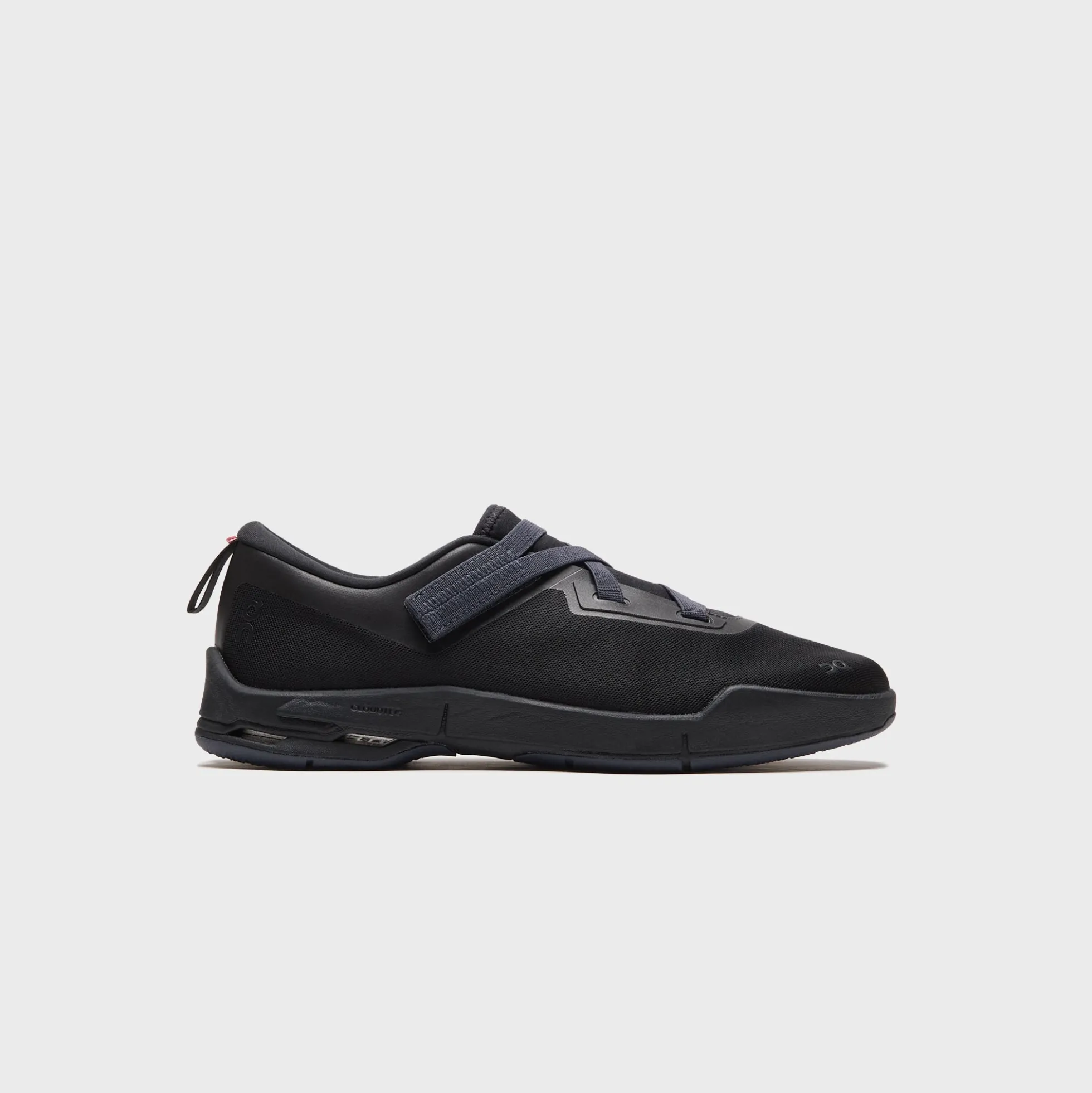 WMNS Cloudnova Moon