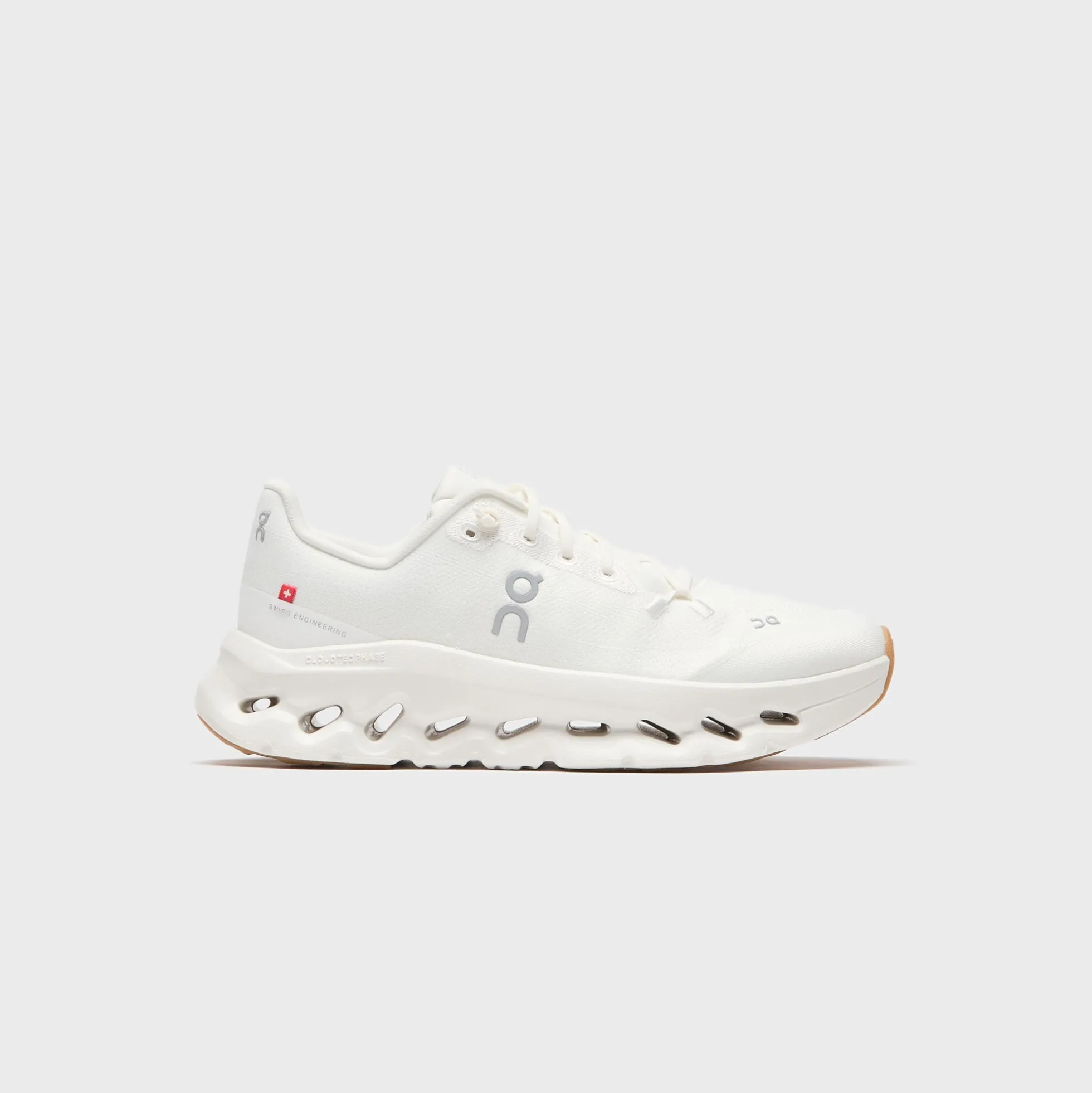 WMNS Cloudtilt