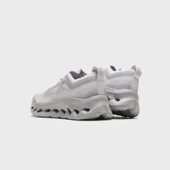 WMNS Cloudtilt Moon