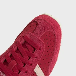 WMNS Japan