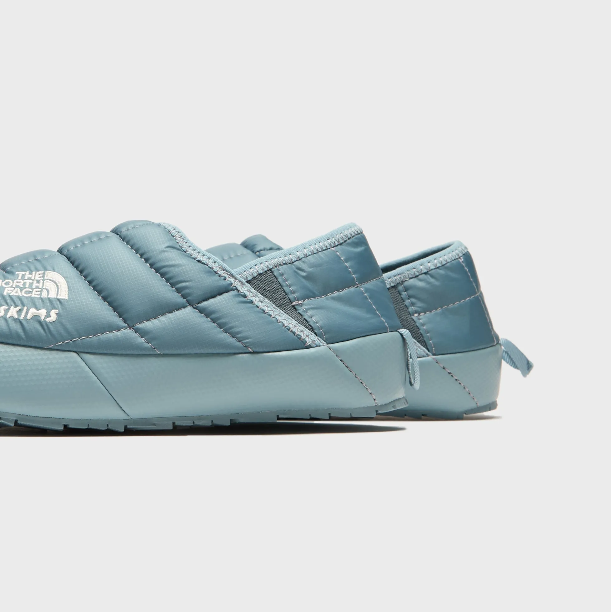 WMNS Thermoball Traction Mule V