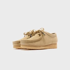 WMNS Wallabee Low