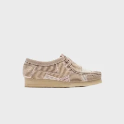 x Aleali May WMNS Wallabee