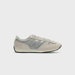 x New Balance 471